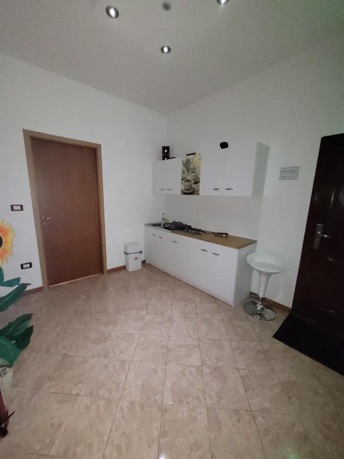 Casa Patryk Hotell Orşova Exteriör bild